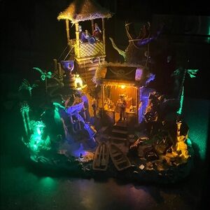 2008 Lemax Spooky Town Collection Pirates Hideout Retired RARE see video